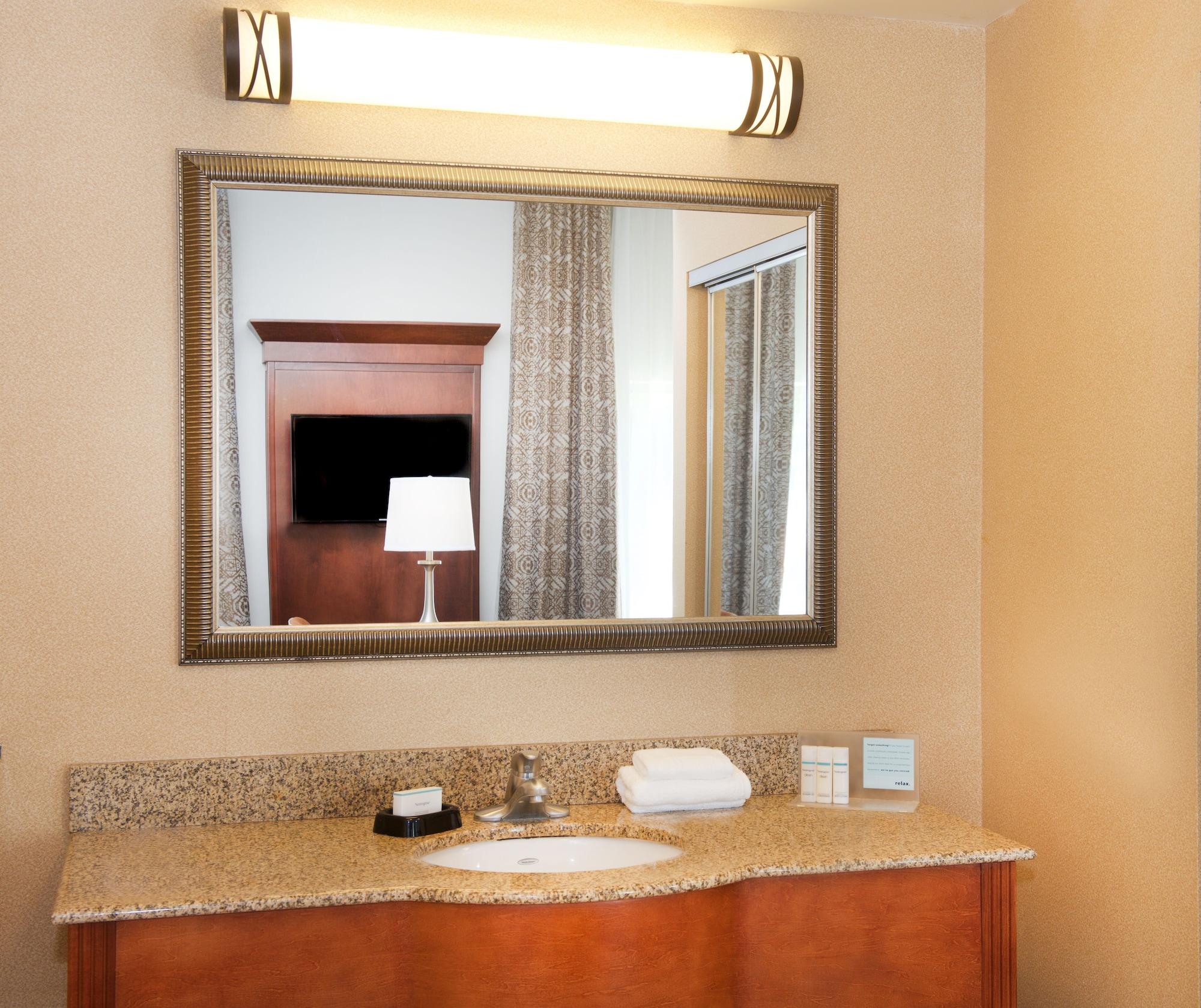 Hampton Inn & Suites Pittsburgh-Meadow Lands Washington Exterior foto